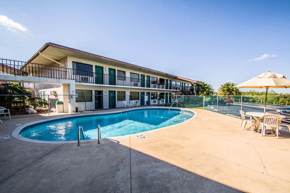 Econo Lodge Sebring Avon Park Bagian luar foto