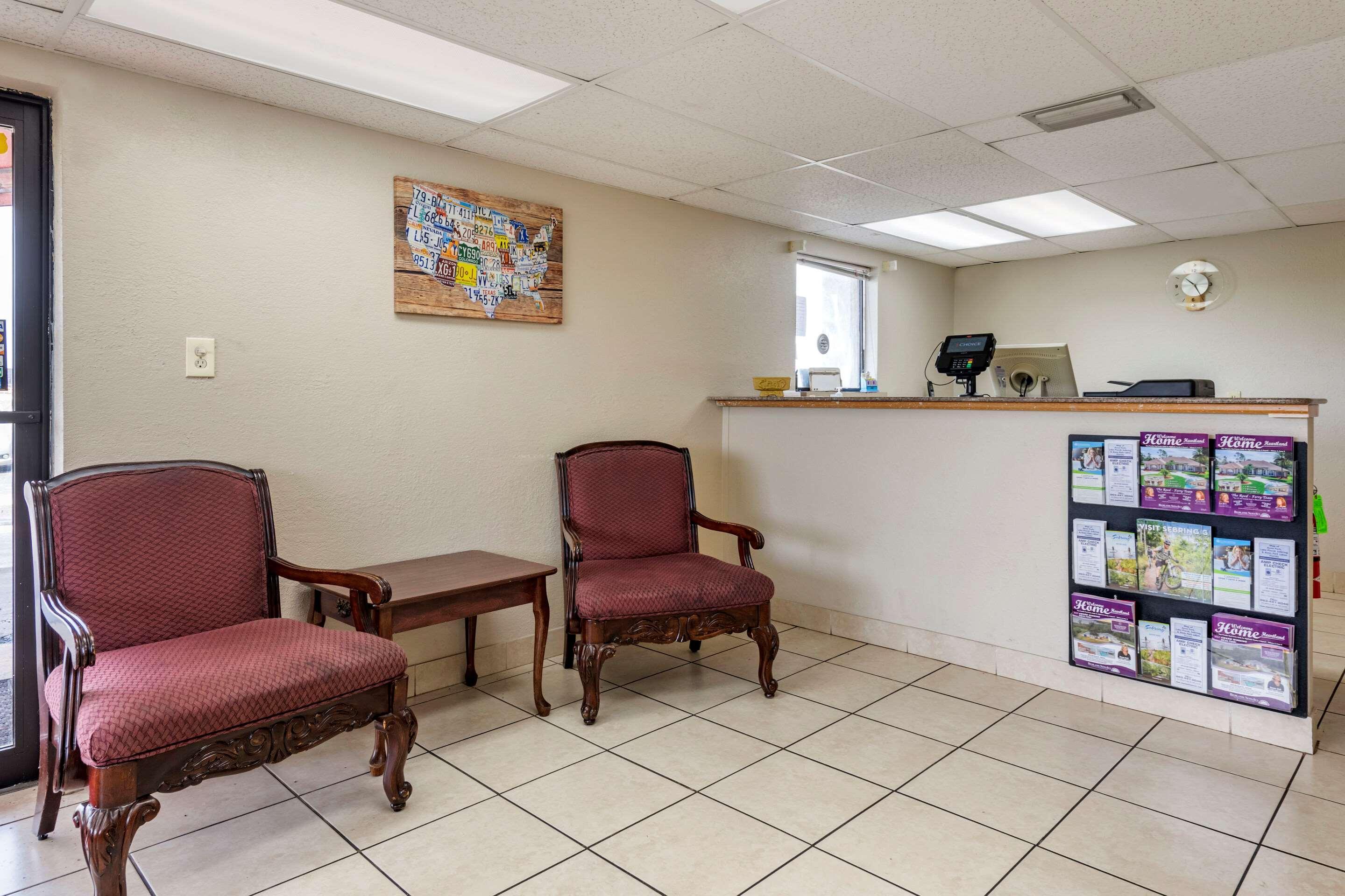 Econo Lodge Sebring Avon Park Bagian luar foto